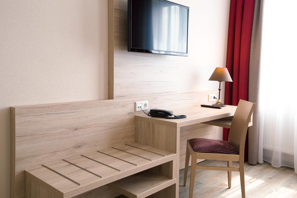 Aparthotel Altomuenster - Garni Chambre photo